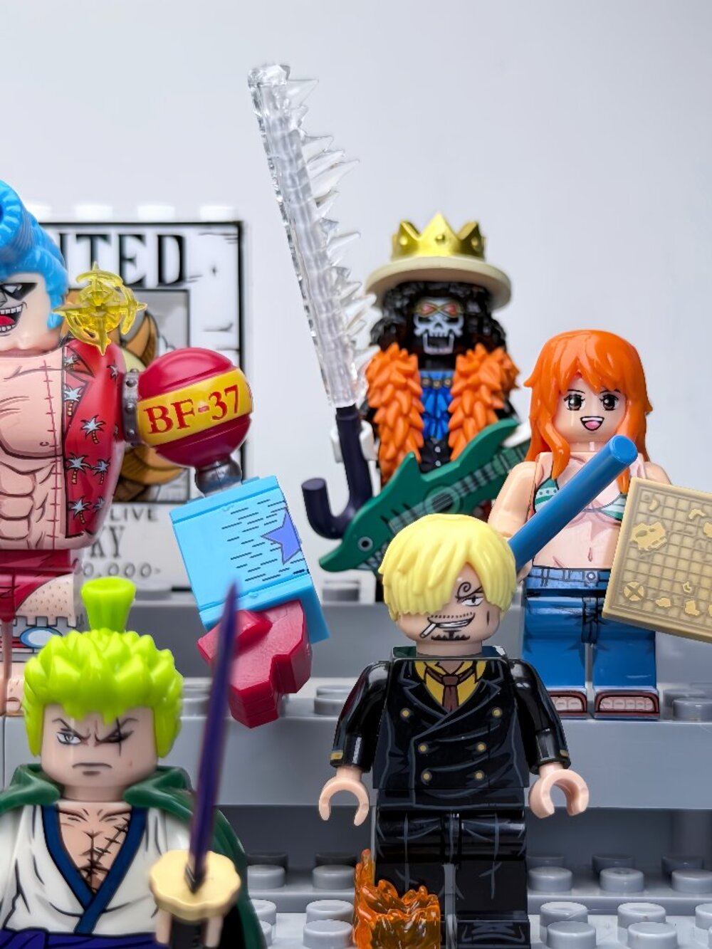 One Piece Straw Hat Pirates Custom Minifigure Lot of 9 - Picture 4 of 7